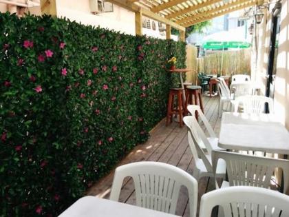 Momos Hostel - image 8
