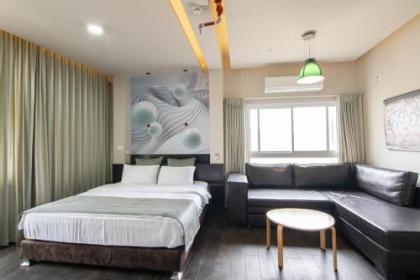 27 Montefiore - Urban ApartHotel TLV - image 11