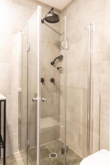 27 Montefiore - Urban ApartHotel TLV - image 18