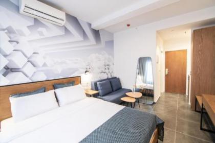 27 Montefiore - Urban ApartHotel TLV - image 9