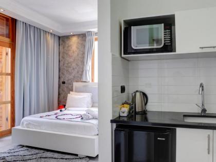 Residence Suites - image 15
