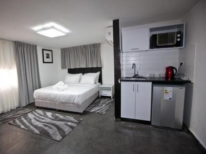Geula Suites - image 17
