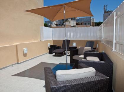 Geula Suites - image 9
