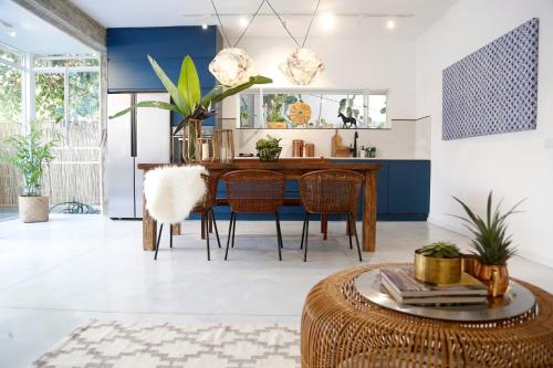 Tel Aviv Vacation Apartments - main image