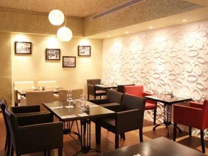 Idelson Hotel - image 8