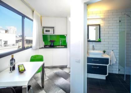 130 Rock Apartments - image 19