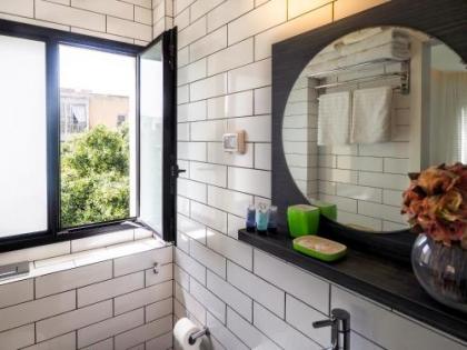 130 Rock Apartments - image 20