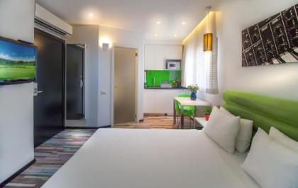 130 Rock Apartments - image 8
