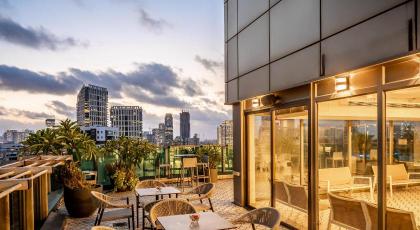 Ramada by Wyndham Ramat Gan - image 4
