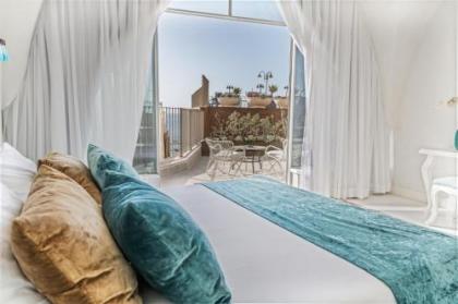 Casa Nova - Luxury Suites & Boutique Apart-Hotel - image 12