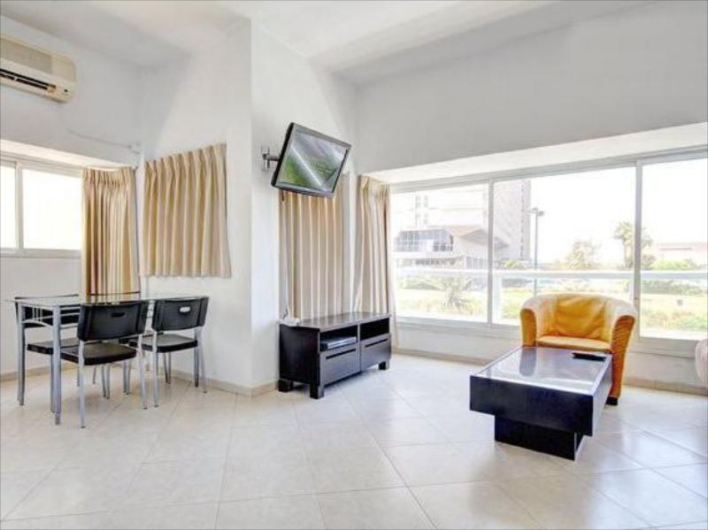 Sea Suites Apartments - main image
