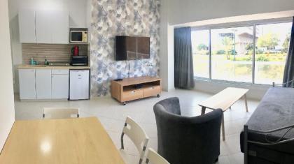 Sea Suites Apartments - image 2