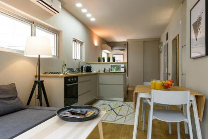 Beach Apartments TLV - image 2