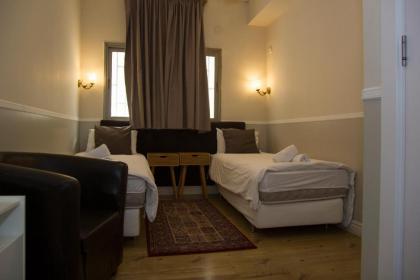 Lenis Hotel - image 17