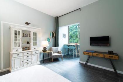 Talent Boutique by TLV2rent - image 1