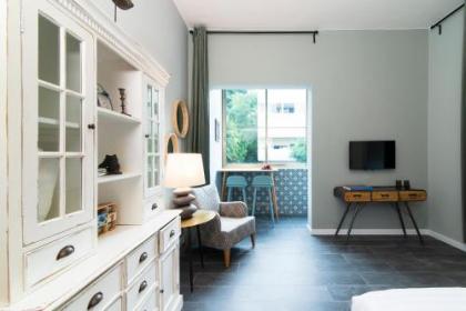 Talent Boutique by TLV2rent - image 17