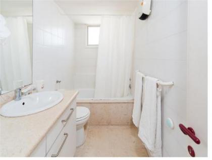 Cozy 1 BR Apt Only a 5 Minute Walk from the Beach by Sea N' Rent - image 15