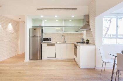 Sea N' Rent - Hirshenburg Street - image 11