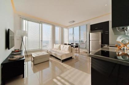 Stunning Apt w/ Balcony & Sea View by Sea N' Rent - image 11