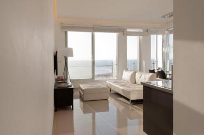 Stunning Apt w/ Balcony & Sea View by Sea N' Rent - image 13