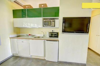 TLV Living Apartment - image 10