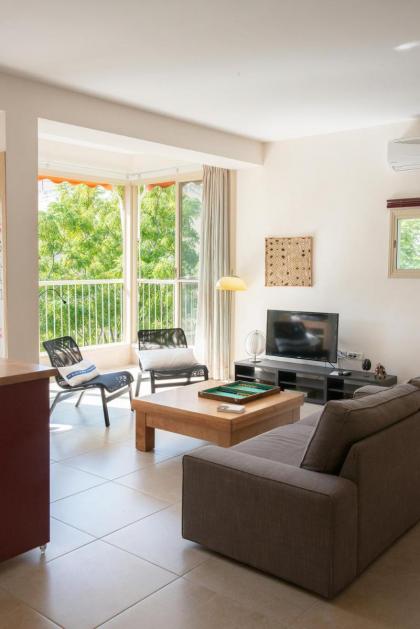 Ziv Apartments - Malkei Israel 6 A - image 5