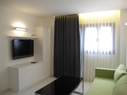 BEST WESTERN Regency Suites - image 5
