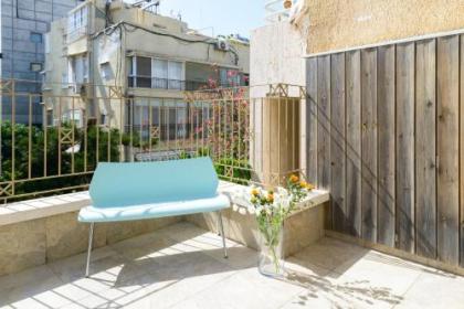 Penthouse & Terrace near Hilton by FeelHome - image 11