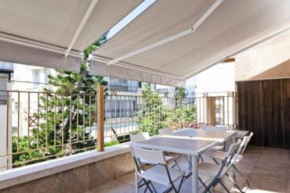Penthouse & Terrace near Hilton by FeelHome - image 8