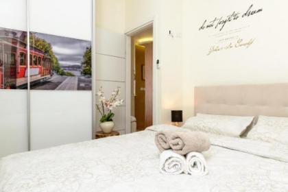 Sunset TLV Apartment - Ben Yehuda 175 - image 10