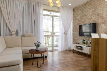 Sunset TLV Apartment - Ben Yehuda 175 - image 13