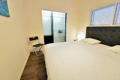 Renovated 2BR Apt. on Nordau Blvd - image 14