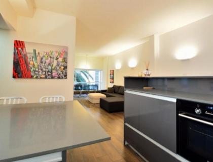 Renovated 2BR Apt. on Nordau Blvd - image 15