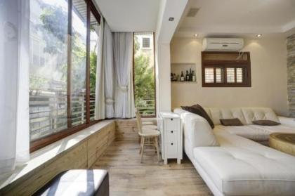 Sunset TLV Apartment - Dizengoff 142 - image 3