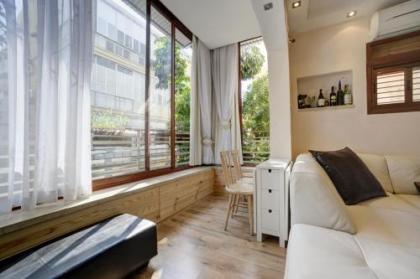 Sunset TLV Apartment - Dizengoff 142 - image 9