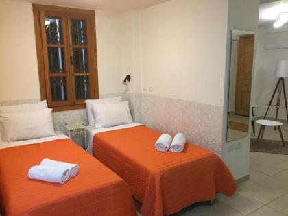 Helen Apartment - image 20