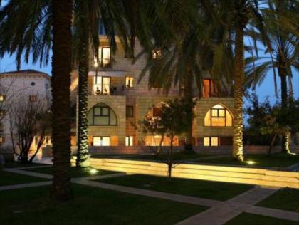 Andromeda Hill Apartments & Spa - image 17