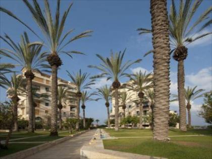 Andromeda Hill Apartments & Spa - image 2