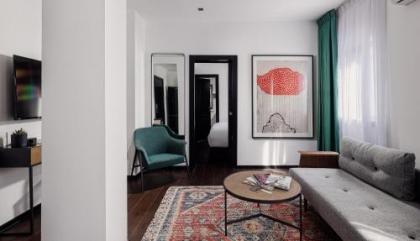 Townhouse Residence a member of Brown Hotels - image 3