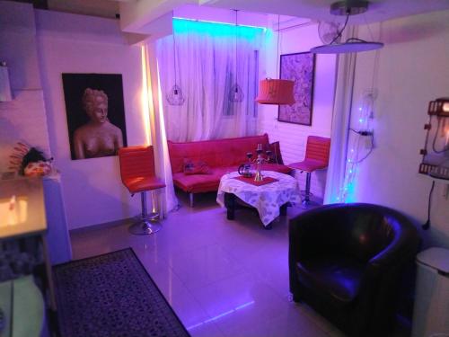 Private rooms near the beach center - main image