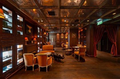 Port and Blue TLV Boutique Suites - image 1