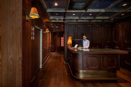 Port and Blue TLV Boutique Suites - image 2