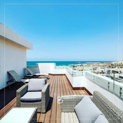 Port and Blue TLV Boutique Suites - image 3