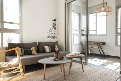 Allenby 36 Bauhaus Residence 5 Stars - image 1