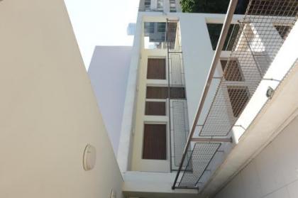 Gordon Beach Apartment - image 15