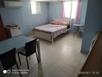 Amir's Apartments - image 6