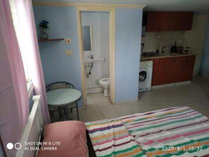 Amir's Apartments - image 8