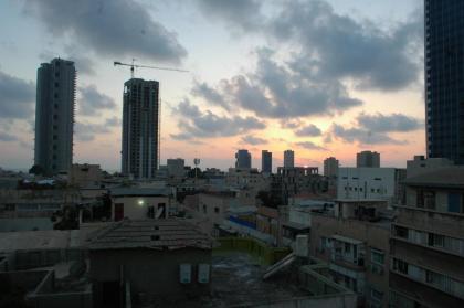 Loft in TLV - image 6
