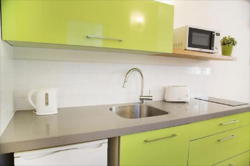 Cozy 1 BR Apt. near the beach - image 3