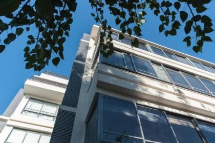 Stylish & Homey 3BD Apt in the Heart of Tel-Aviv by Sea N' Rent - image 20